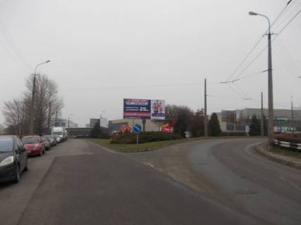Билборд B в Луцке, 2,75х5,75  Соборності-Карпенка_Карого_ біля ТЦ Ювант_ВІД Варшавського ринку фото 1