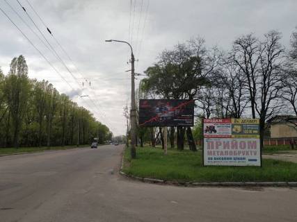 Билборд A в Чернигове, 150а  вул. Івана Мазепи (Щорса) 80 АЗС (сторона А) фото 1
