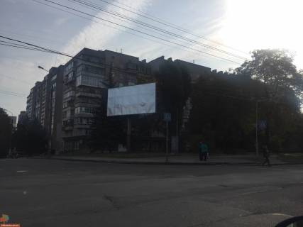 Билборд B в Чернигове Мира пр-т / ул. Котляревского фото 1