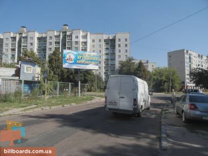 Билборд B в Чернигове В'ячеслава Чорновола (Войкова) ул., треугольник фото 1