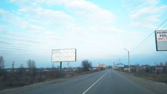 Билборд B в Хотяновке, 6x3  автомобільна дорога Р-69 “Київ-Вишгород-Десна-Чернігів”, 350 м. після повороту з вул. Лісовий, у напрямку із с. Хотянівка в м. Вишгород, праворуч фото 1