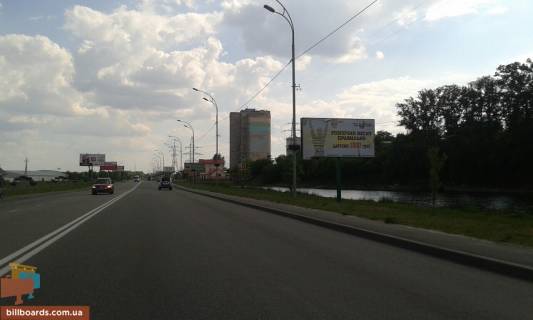 Билборд A в Вышгороде, 6x3  Вул. Набережна, праворуч, у напрямку м. Києва, вздовж дороги, на початку озера фото 1