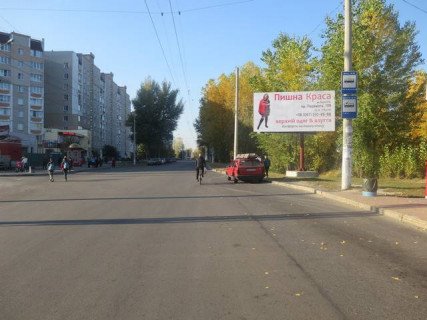 Білборд, Бігборд (Борд)  A у Чернігові вул. Незалежності 46-А Фото 1