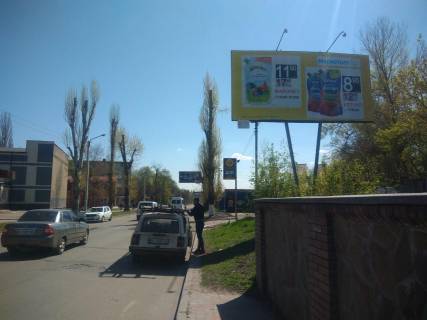 Білборд, Бігборд (Борд)  A у Кременчуці, 3х6  вул. Республіканська, район ПК "Ювілейний" Фото 1