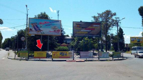 Нестандарт A в Кременчуге вул. Республіканська - вул. Бончука №2 (1 х 2 м.) фото 1