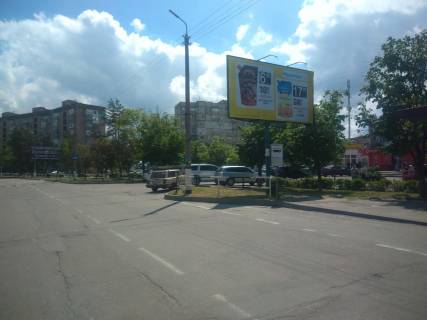 Билборд A в Горишние Плавни (Комсомольск), 3х6  вул. Героїв Дніпра, 37 фото 1