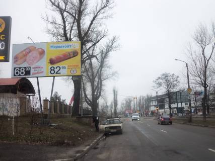 Billboard B in Kremenchuk, 3х6  st. Respublikans'ka, rajon PK "Uvilejnij" Photo 1