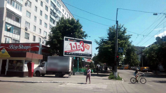 Призма A в Кременчуге, 3х6  вул. Небесної сотні - вул. Мазепи (призма) - 391601 фото 1