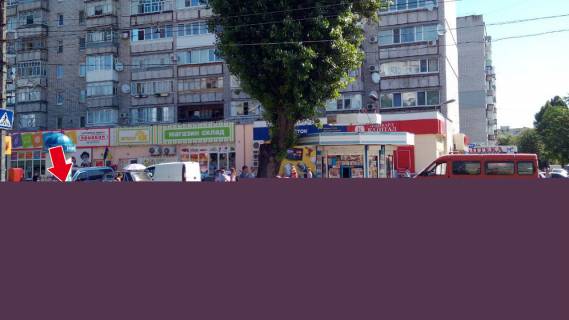 Нестандарт A в Кременчуге пр. Лесі Українки (вул. 50 років Жовтня), зупинка Героїв України № 8 (1 х 2 м.) фото 1