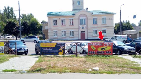 Нестандарт B в Кременчуге пр. Свободи (вул. 60 років Жовтня), Троїцький ринок № 4 (1 х 2 м.) фото 1