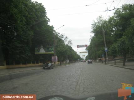 Білборд, Бігборд (Борд)  B у Чернівцях, 6x3  вул.Головна(навпроти Буковини) Фото 1