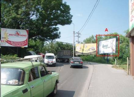 Билборд A в Тернополе, 3х6  вул. Замонастирська - підйом на "горбатий міст" (зправа) фото 1