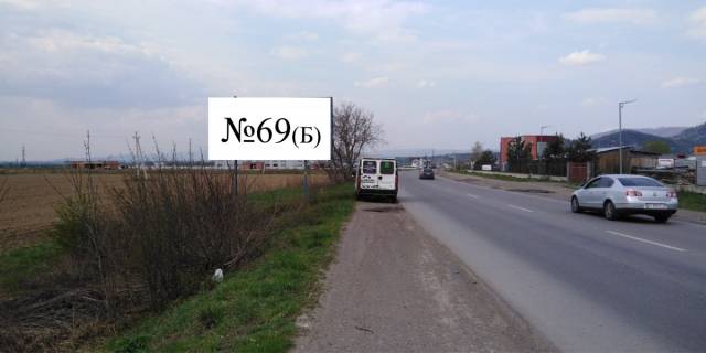 Білборд, Бігборд (Борд)  B у Мукачеві, 3x6  вул. Автомобілістів Фото 1