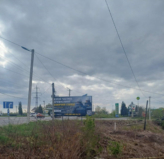Билборд A в Мукачеве, 3x6  траса Київ-Чоп (готель Магнат) фото 1
