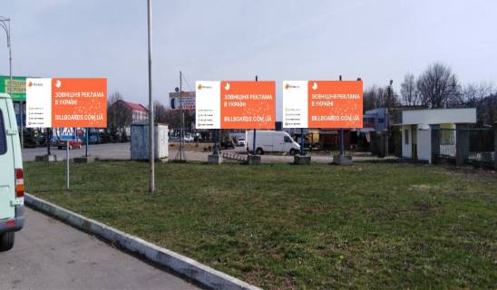 Билборд A в Мукачеве, 3x6  вул. Томаша Масарика (колишня Матросова), ринок ГІД фото 1