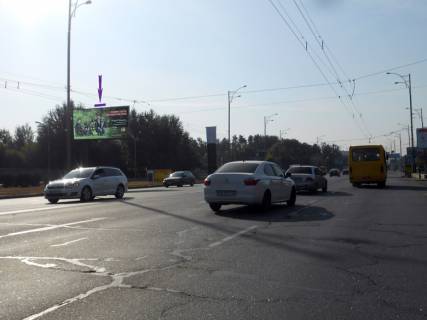 Billboard B in Kyiv st. Bratislavs'ka,48-B, naproti Epicentra Photo 1