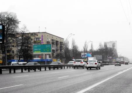Prismatron, Prism B in Kyiv prosp. Peremogi, 130/1, avtosalon "Infiniti" - 299101 Photo 1
