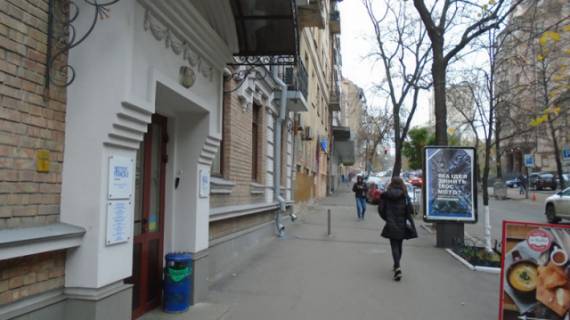 Сiтiлайт B у Києві ул. О. Гончара, 84 Фото 1