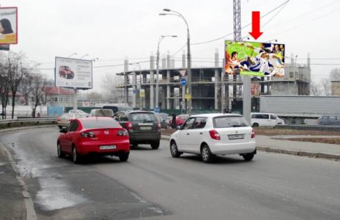 Билборд A в Киеве, 6x3  Кольцевая дорога, напротив дома №5, за автосалоном SKODA, в сторону Одесской пл. фото 1