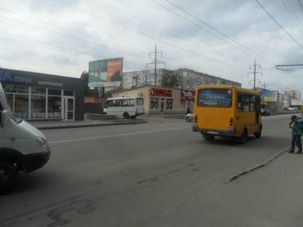 Билборд B в Кропивницкий (Кировоград) Незалежності вул. (Космонавта Попова) (будівельний магазин"Август") фото 1