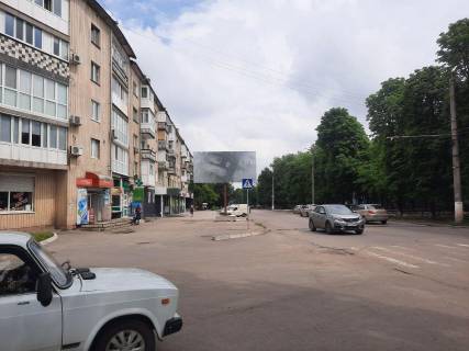 Билборд B в Кропивницкий (Кировоград) вул. Героїв-рятувальників (Волкова) 1 (школа, супермаркет "Файно Маркет") фото 1