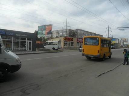 Билборд B в Кропивницкий (Кировоград), 3x6  Незалежності вул. (Космонавта Попова) фото 1