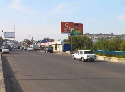 Билборд A в Кропивницкий (Кировоград), 3x6  вул. Кропивницького 2 ( авторинок- перед мостом) фото 1