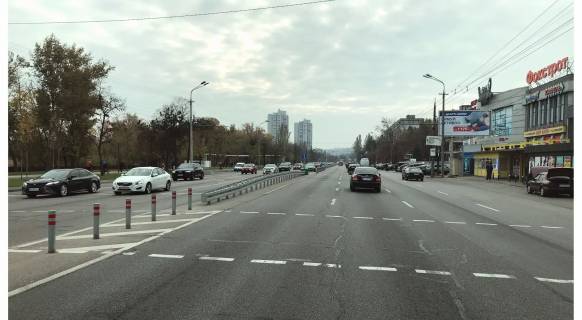 Prismatron, Prism A in Dnipro (Dnipropetrovsk), 3х6  Nabereznaa Pobedy st., 86, iz centra - 218257 Photo 1