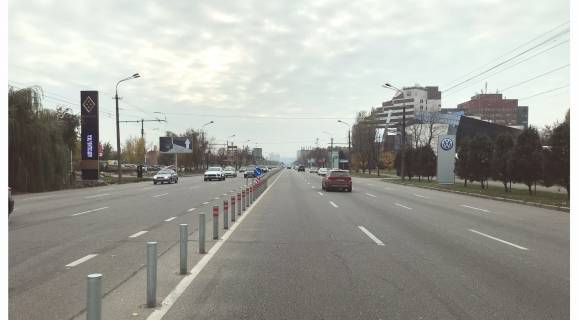 Билборд B в Днепр (Днепропетровск), 3х6  Набережна Перемоги вул., 5, з центру фото 1