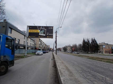 Билборд B в Днепр (Днепропетровск), 3х6  Богдана Хмельницького (Героїв Сталінграда) пр., 10, в центр фото 1