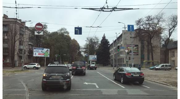Билборд A в Днепр (Днепропетровск), 3х6  Лесі Українки (Пушкіна) пр. - Степана Бандери (Шмідта) вул. фото 1