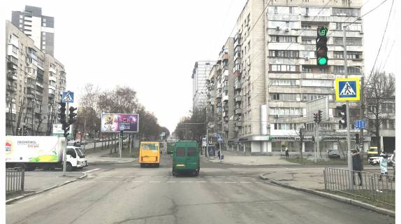 Призматрон, Призма Р/П у Дніпро (Дніпропетровськ), 3х6  Олександра Поля (Кірова) ін. - Володимира Антоновича (Свердлова) вул., З центру - 218207 Фото 1