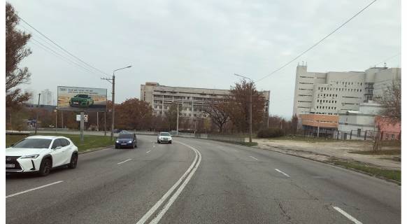 Билборд B в Днепр (Днепропетровск), 3х6  Космічна вул., обласна лікарня, обласной онкоцентр, в центр фото 1