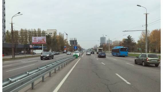 Билборд B в Днепр (Днепропетровск), 3х6  Набережна Перемоги вул., 40А, в центр фото 1