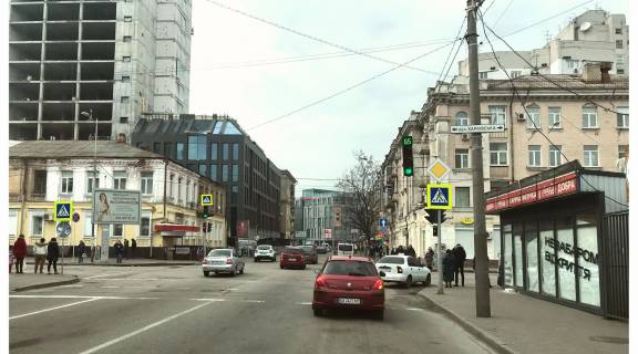 Скроллер B в Днепр (Днепропетровск), 3,14х2,32  Харьківська вул. - В'ячеслава Липинського (Ширшова) вул. - 218354 фото 1