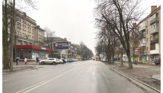 Призма B в Днепр (Днепропетровск), 3х6  Незалежності (Титова) вул., 25, к Зимівницька (колишня Адмірала Макарова) вул. - 8440 фото 1