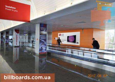 Нестандарт  в Борисполе, 5х2,5 м  Лайтбокс в галерее вылета фото 1