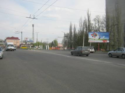 Билборд A в Кропивницкий (Кировоград), 3х6  вул. Чикаленка, вул. Шевченко, Пед. університет фото 1
