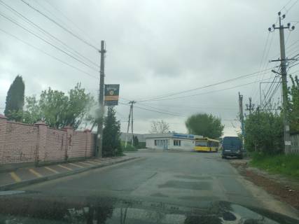Нестандарт A у Києві Грушевського, 11 Фото 1