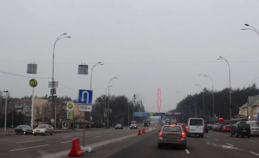 Нестандарт A в Киеве пр. Академіка Палладіна, заїзд до ТРЦ "Lavina Mall","Ашан", АЗС "WOG", в напрямку Пуща-Водиці (ліва сторона) фото 1
