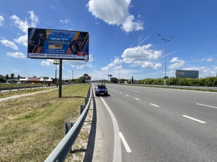 Билборд B в Горе, 3х6  Бориспільське шосе, зупинка, поруч Макдональз, в напрямку  Києва фото 1