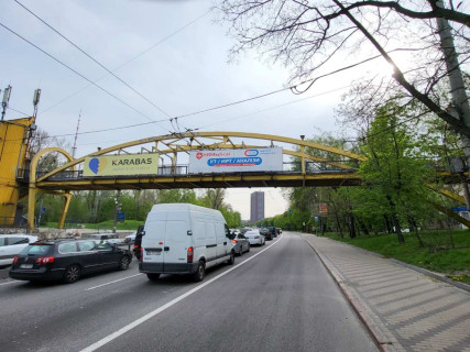 Нестандарт A в Киеве, 2х8  вул. О.Теліги в напрямку Севастопольської площі фото 1