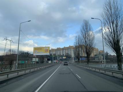 Billboard B in Petropavlivska Borshchagivka, 3x6  s. Petropavlivs'ka Borsagivka, st. Soborna 16, bila Ozera, ruh v storonu Kieva Photo 1