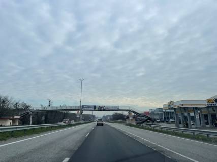 Нестандарт A у , Бузова (Бузова), 2х16  М-06 Житомирська траса 35+958 км від КПП. Тринадцятий від Києва, с. Бузова, зупинка, АЗС БРСМ Нафта, МініТрактора, напрямок - в Київ Фото 1