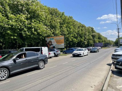 Билборд B в Ужгороде вул.Воз'єднання (Парк відпочинку Боздошський), район елітної забудови, напр.Слов'янська наб. фото 2