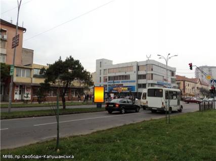 Ситилайт B в Ужгороде пр.Свободи(розподільча смуга),  напр.-пл.Кирила і Мефодія фото 1