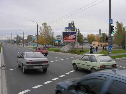 Backlight A in Zaporizhzhya, 4x3  Nabereznaa - st. Privokzal'naa (3-hgr) v centr Photo 1