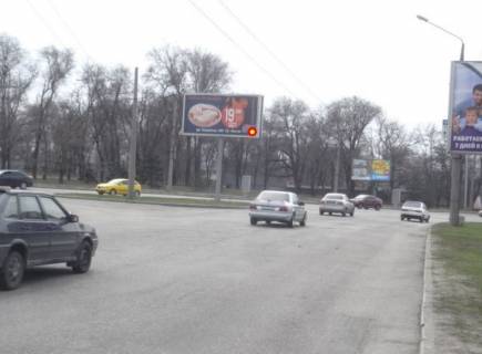 Призматрон, Призма B у Запоріжжі пр.Соборний -вул.Б.Хмельницького, ст.Б (рух до греблі) (призматрон) - 489946 Фото 1