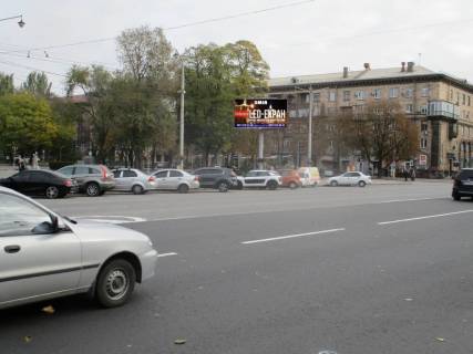 Video Billboard B in Zaporizhzhya, 5,76х2,88  av.Sobornij - pl.Maakovs'kogo, st.B - 418446 Photo 1