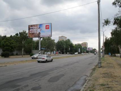 Билборд B в Запорожье, 6x3  Набережная магистраль – пешеходный мост, движение к вокзалу фото 1